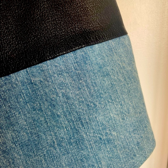 Gorgeous Acne pleated black leather and denim skirt. Lined, pockets. - Picture 2 of 3